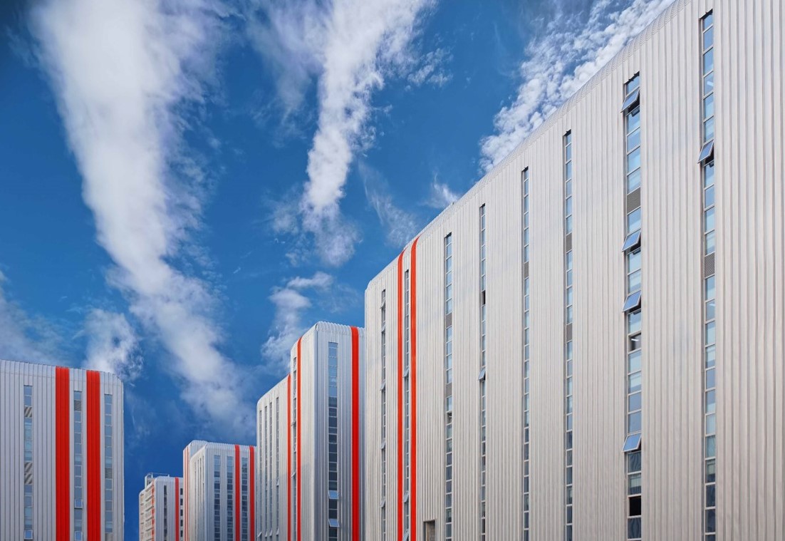 速遞｜北京亦昭生物醫(yī)藥中試研發(fā)生產(chǎn)基地一期正式竣工投產(chǎn)，吸引多家媒體參觀(guān)報(bào)道